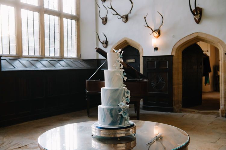 cocoa whey cakes ombre marble at brympton house with photo courtesy of emma jane photography for rmw