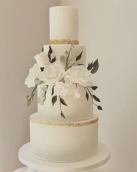 penn wedding cakes cake 4 eucalytus and ruscus