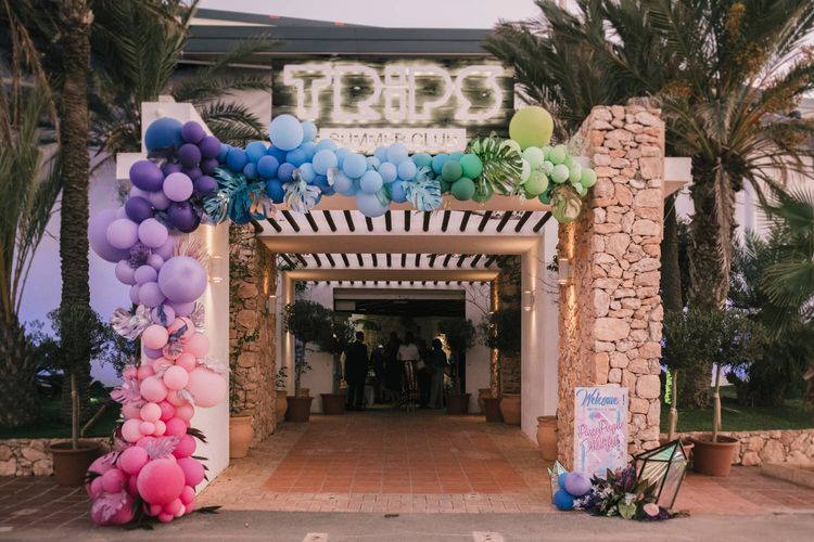 Ombre balloon arch