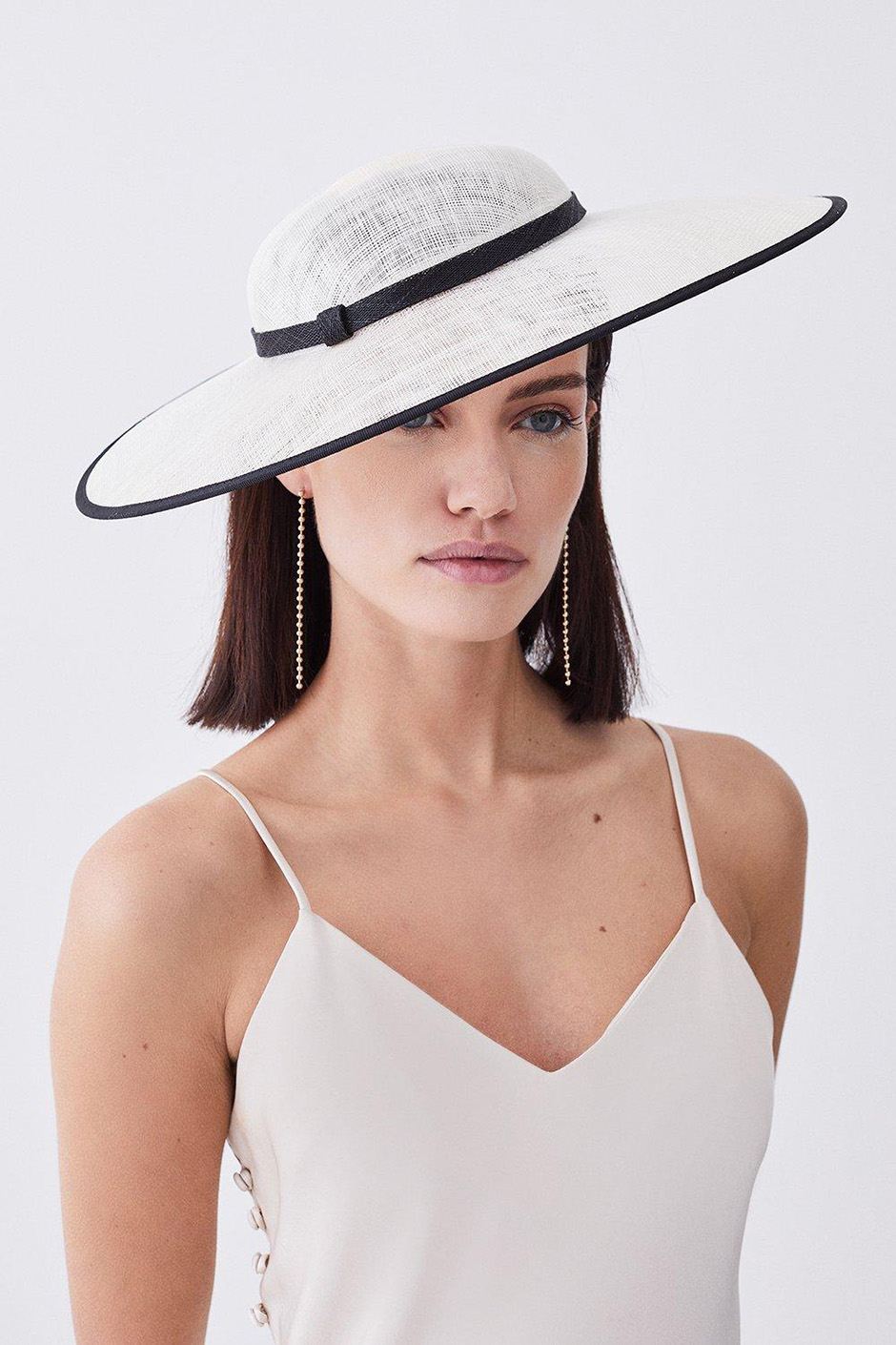 Karen Millen large disc style fascinator wedding hat in monochrome 