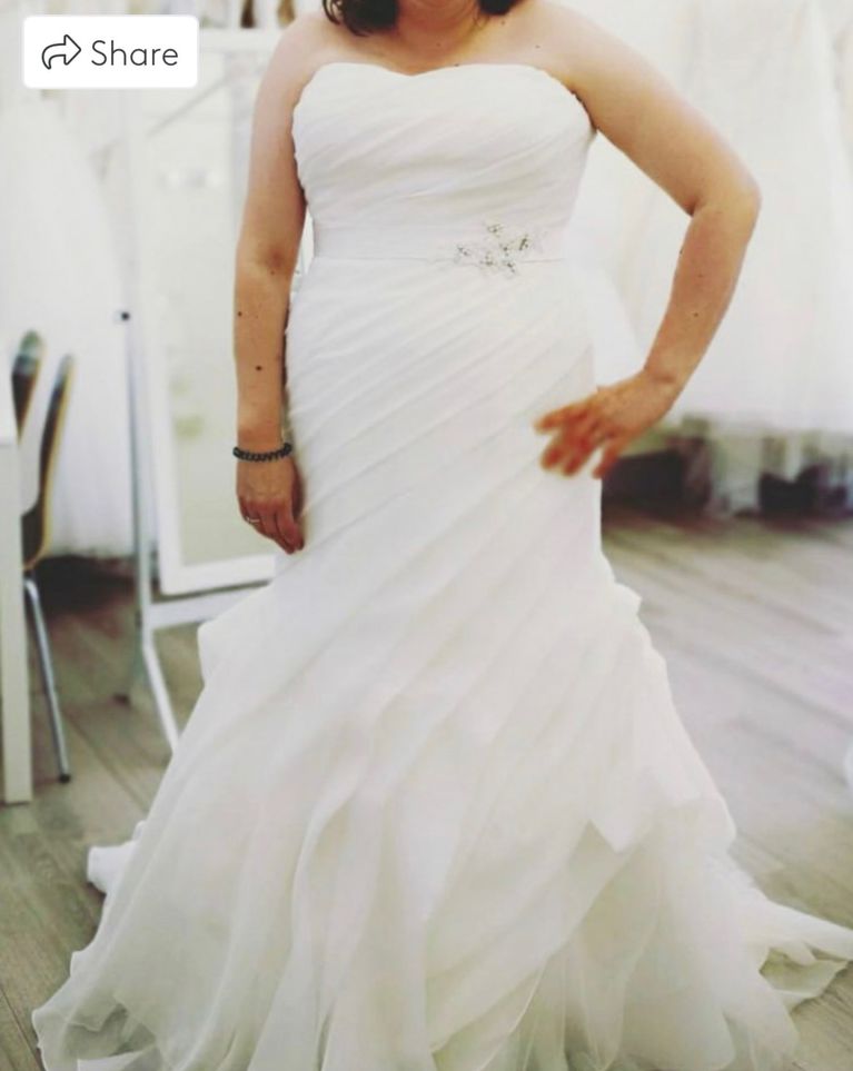 Recycled Wedding Dresses & Outfits Rock My Wedding