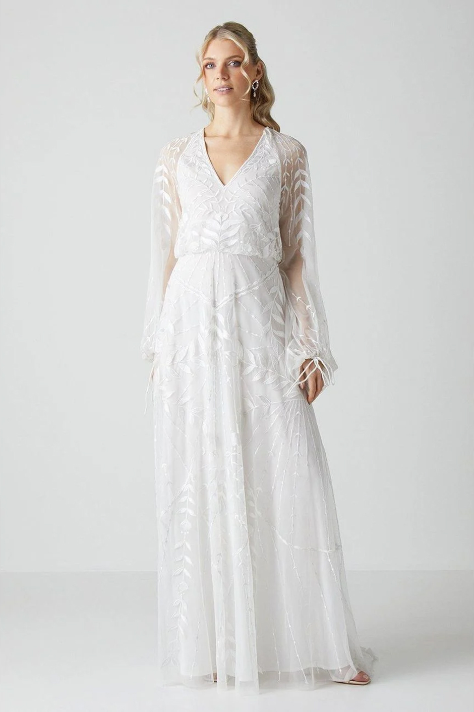 The 12 Best Beach Wedding Dresses of 2024 to Shop