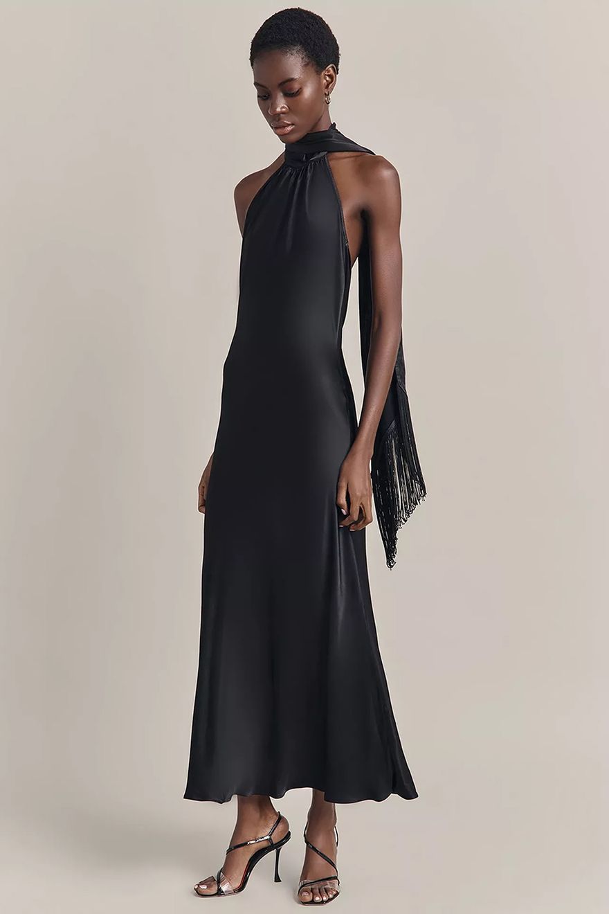 Cocktail Dress Code Defined & Outfit Ideas for Guests Cocktail Dress Code Defined & Outfit Ideas for Guests
