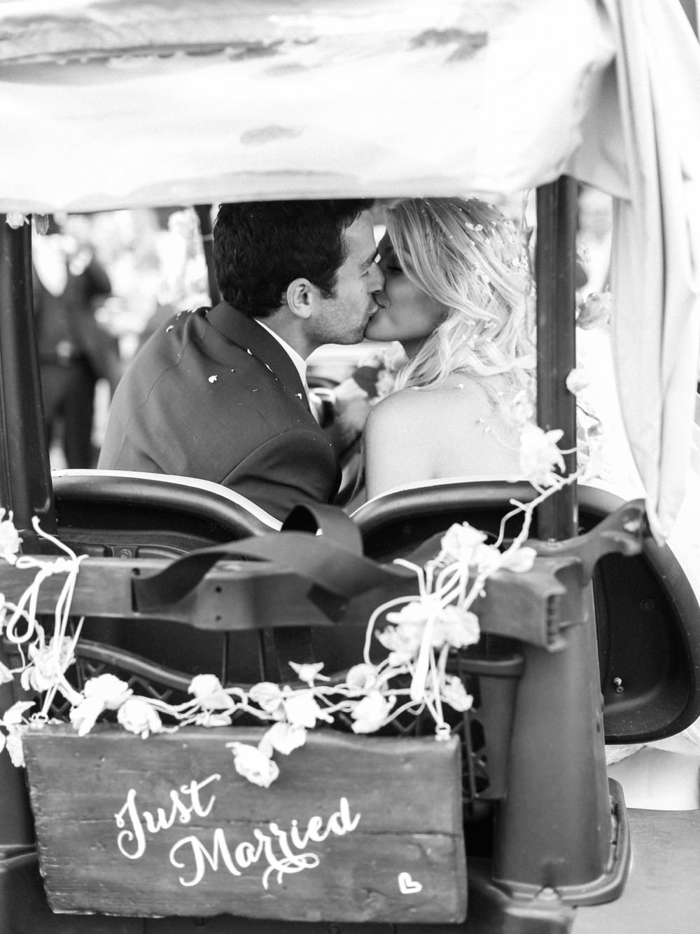 An Ian Stuart 'Sapphire' bridal gown for a classically romantic wedding