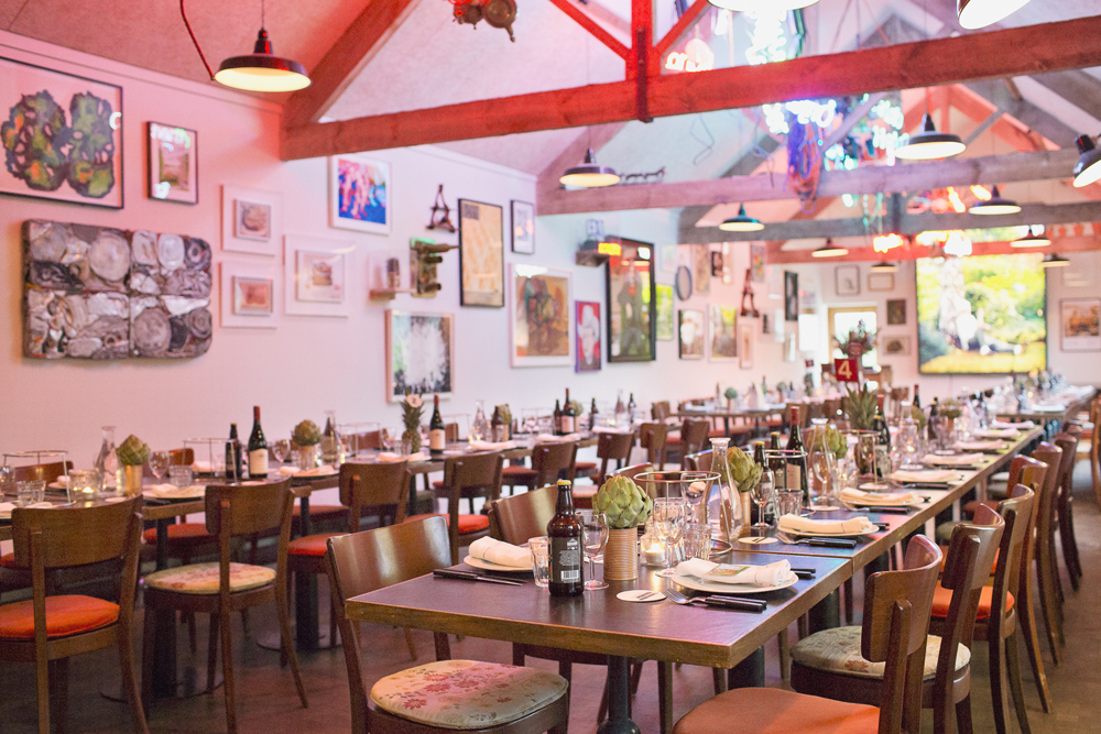 Contemporary Wedding at The Roth Bar & Grill, Somerset with Hermione De