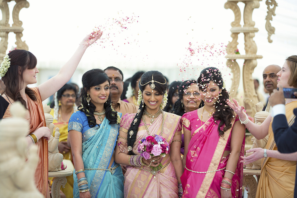 tamil que data en sri lankan wedding sarees